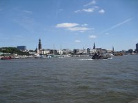 mc tour15 (20)  Panorama-Blick über die Außeralster mit dem Hamburger Michel (St. Michaeliskirche)
